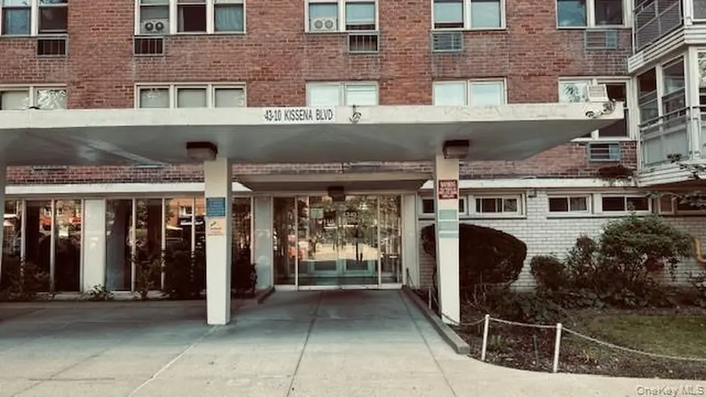 43-10 Kissena Boulevard Flushing NY 11355
