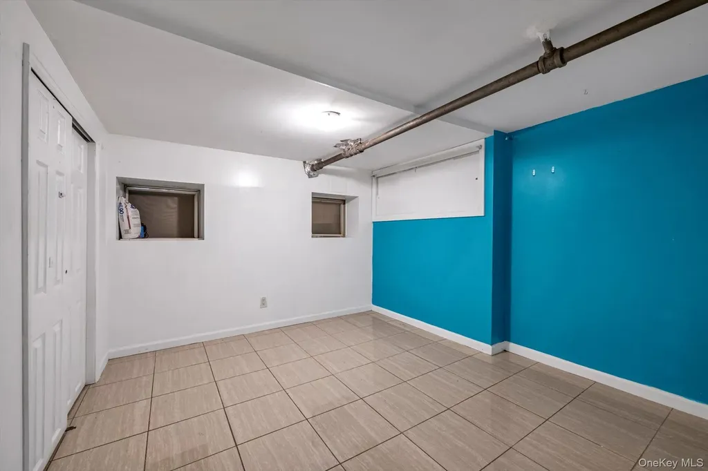 197 Nichols Avenue Brooklyn NY 11208