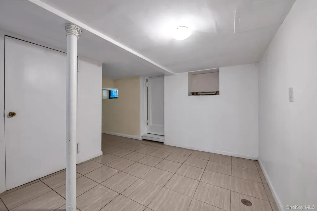197 Nichols Avenue Brooklyn NY 11208