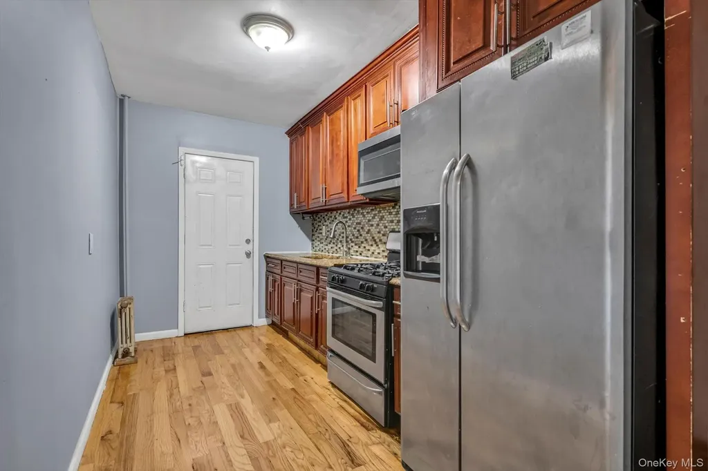 197 Nichols Avenue Brooklyn NY 11208