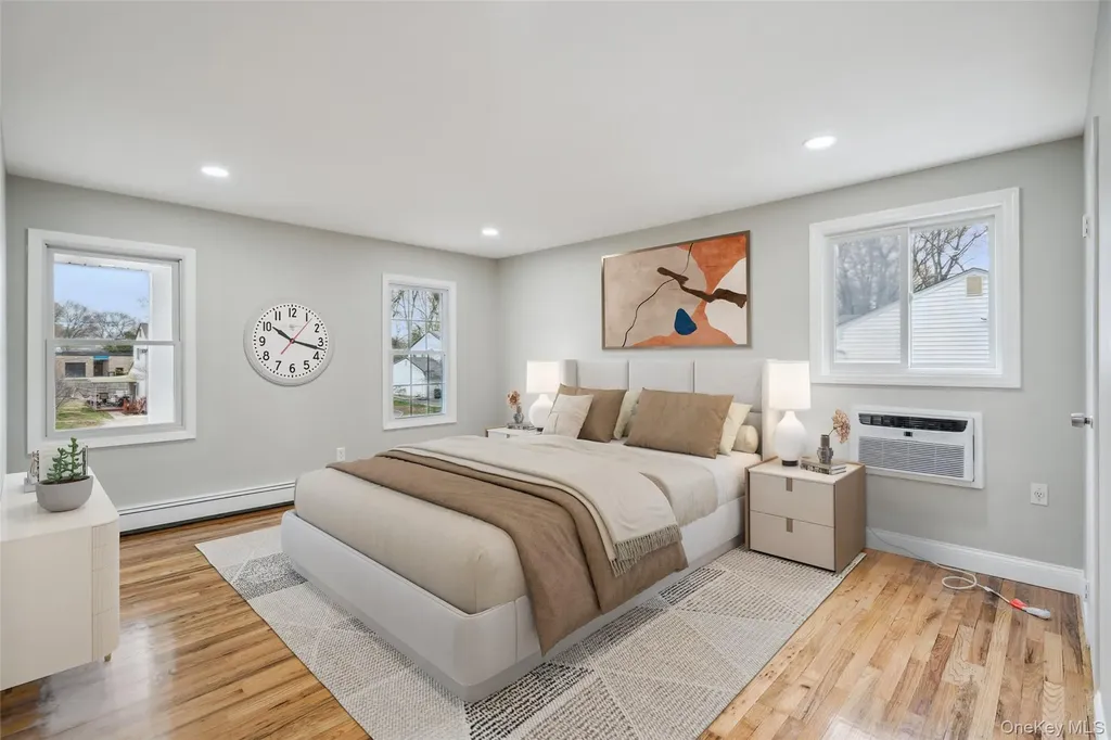 36 Pinewood Drive Commack NY 11725