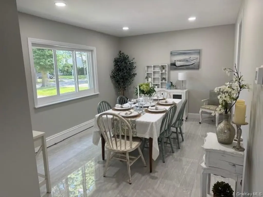 36 Pinewood Drive Commack NY 11725