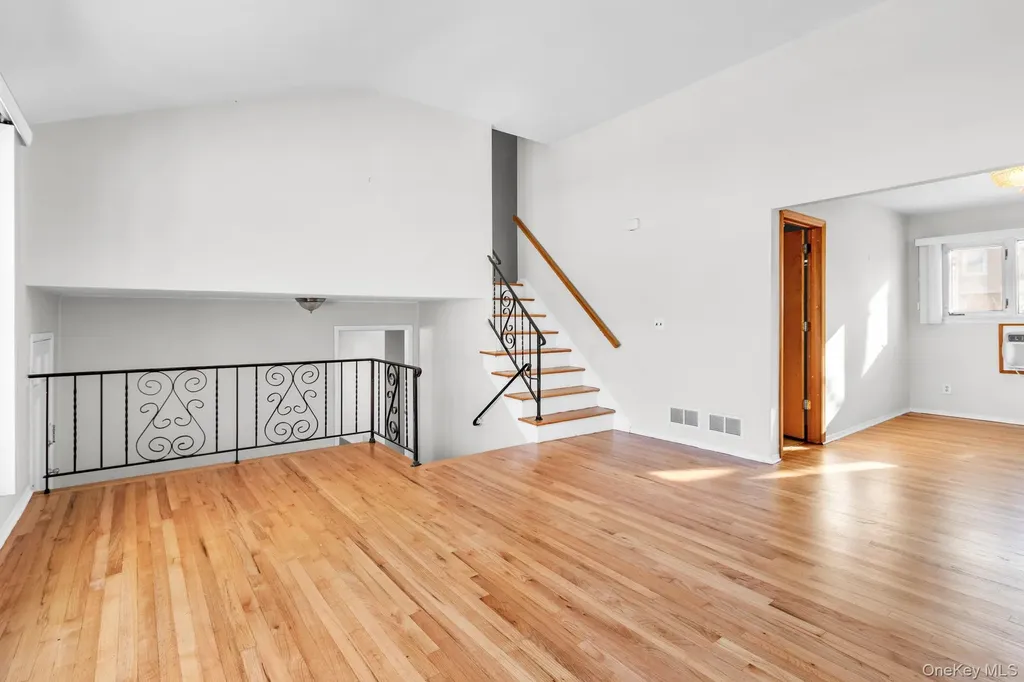 60 Hoffman Lane Blauvelt NY 10913