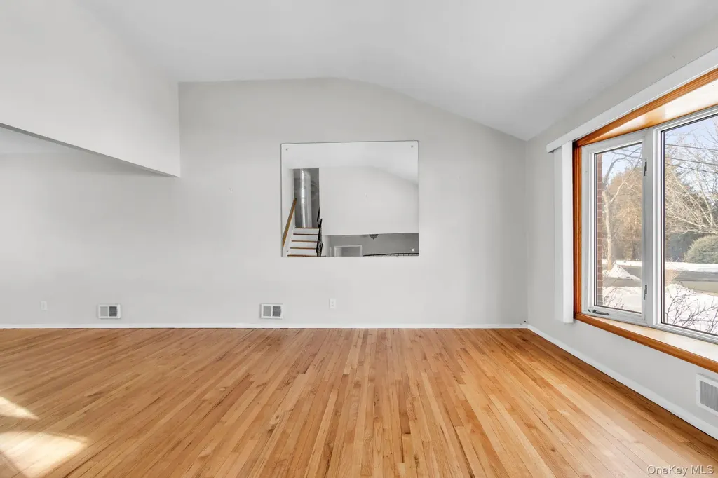 60 Hoffman Lane Blauvelt NY 10913
