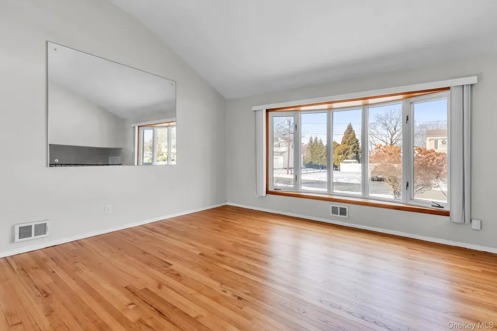 60 Hoffman Lane Blauvelt NY 10913