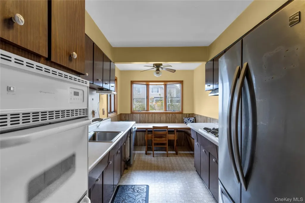 60 Hoffman Lane Blauvelt NY 10913