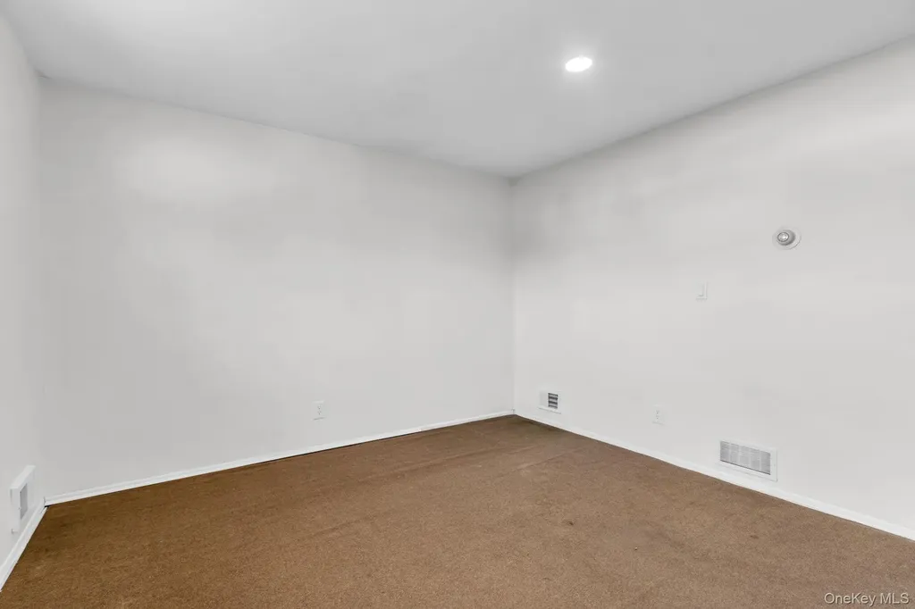 60 Hoffman Lane Blauvelt NY 10913