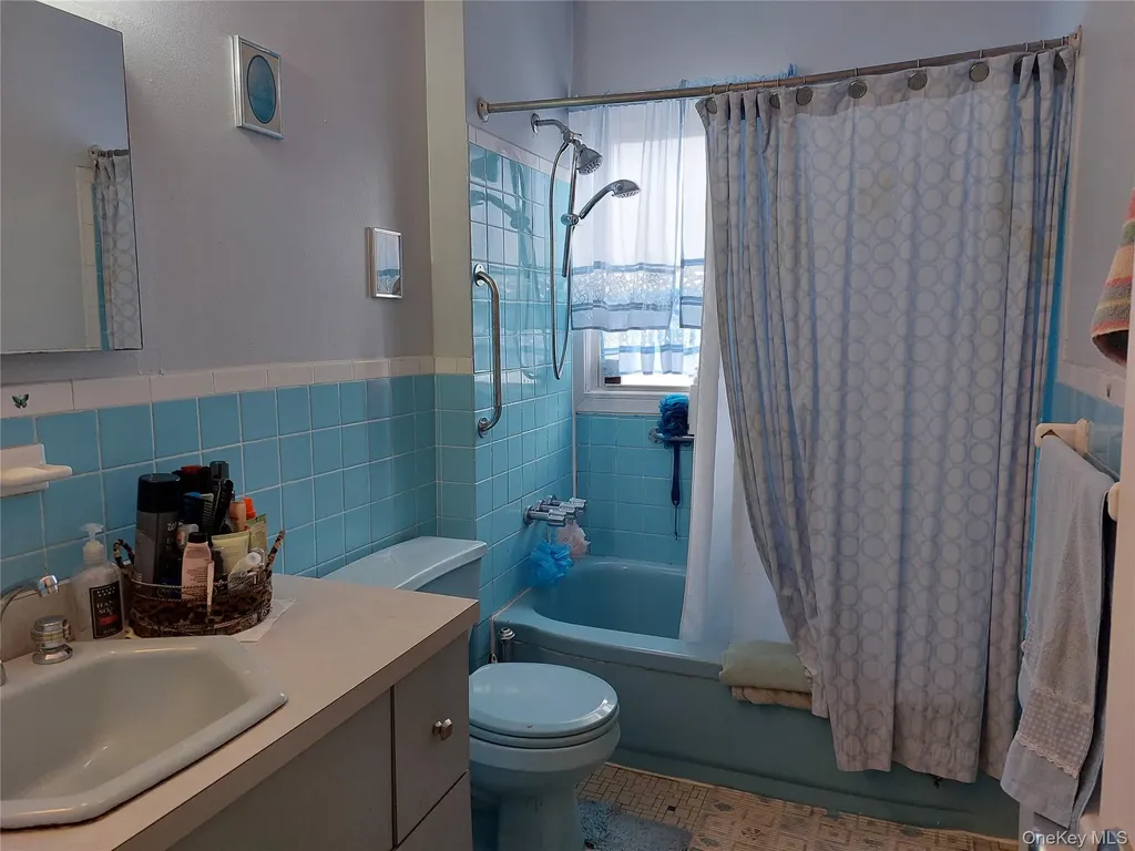 108-19 48 Avenue Corona NY 11368