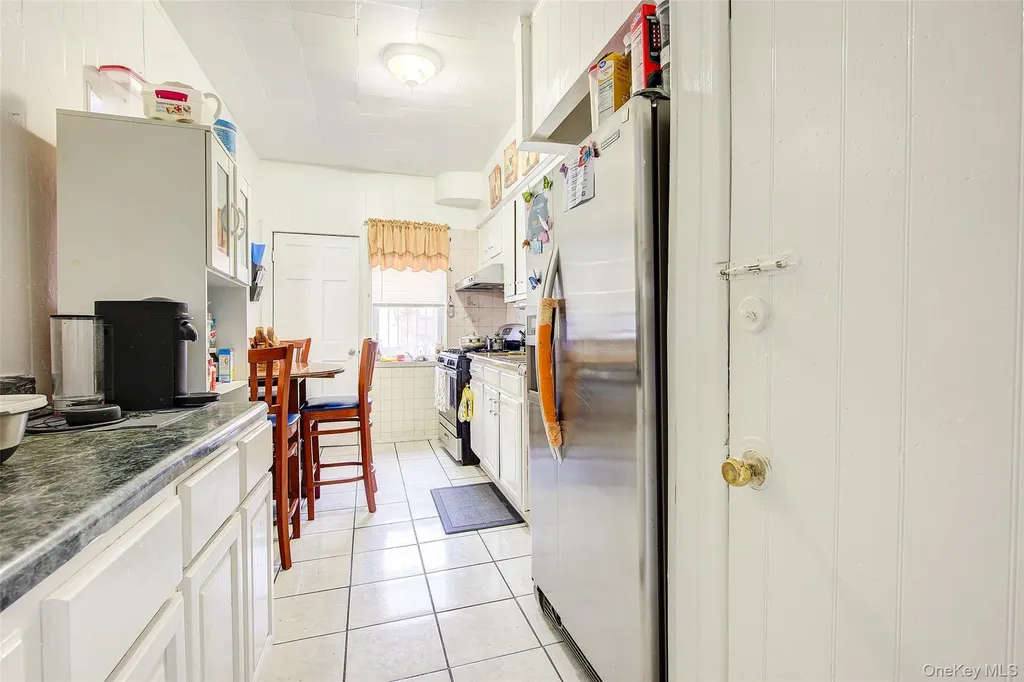 9 Adler Place Brooklyn NY 11208