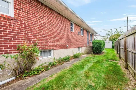 111 Michael Place Bethpage NY 11714