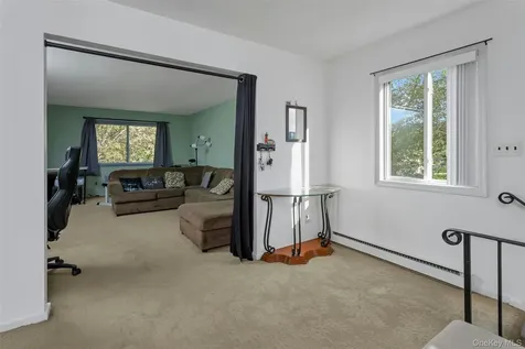 17 Cromwell Place Mohegan Lake NY 10547