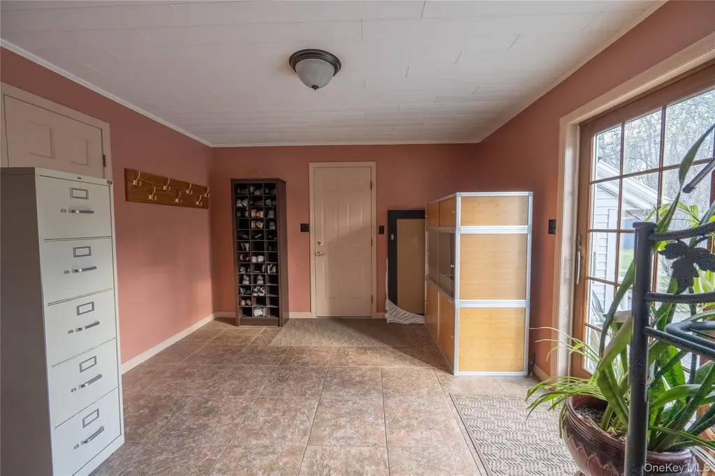 5028-5030 Rt-82 Millbrook NY 12578