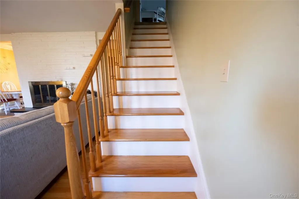 5028-5030 Rt-82 Millbrook NY 12578