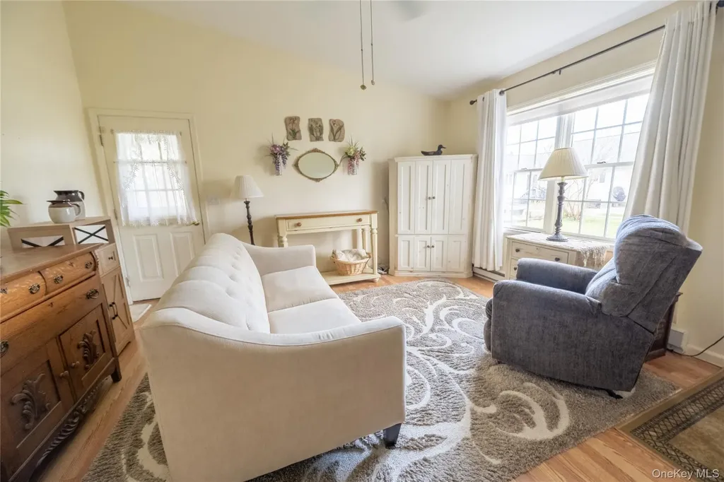 5028-5030 Rt-82 Millbrook NY 12578