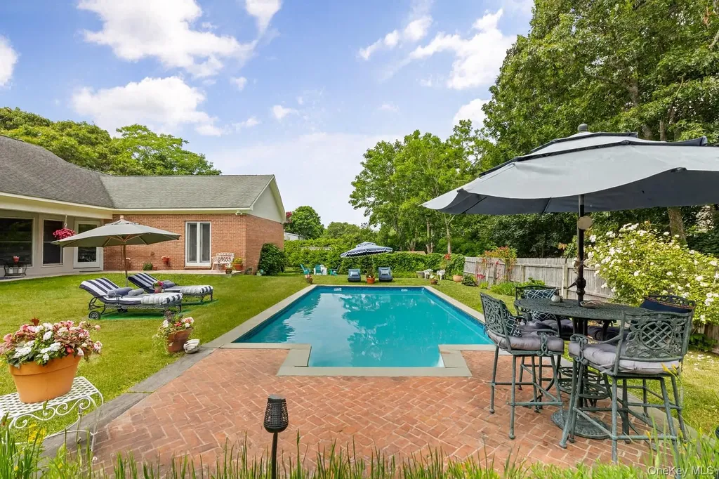 2 Sunset Road Sag Harbor NY 11963