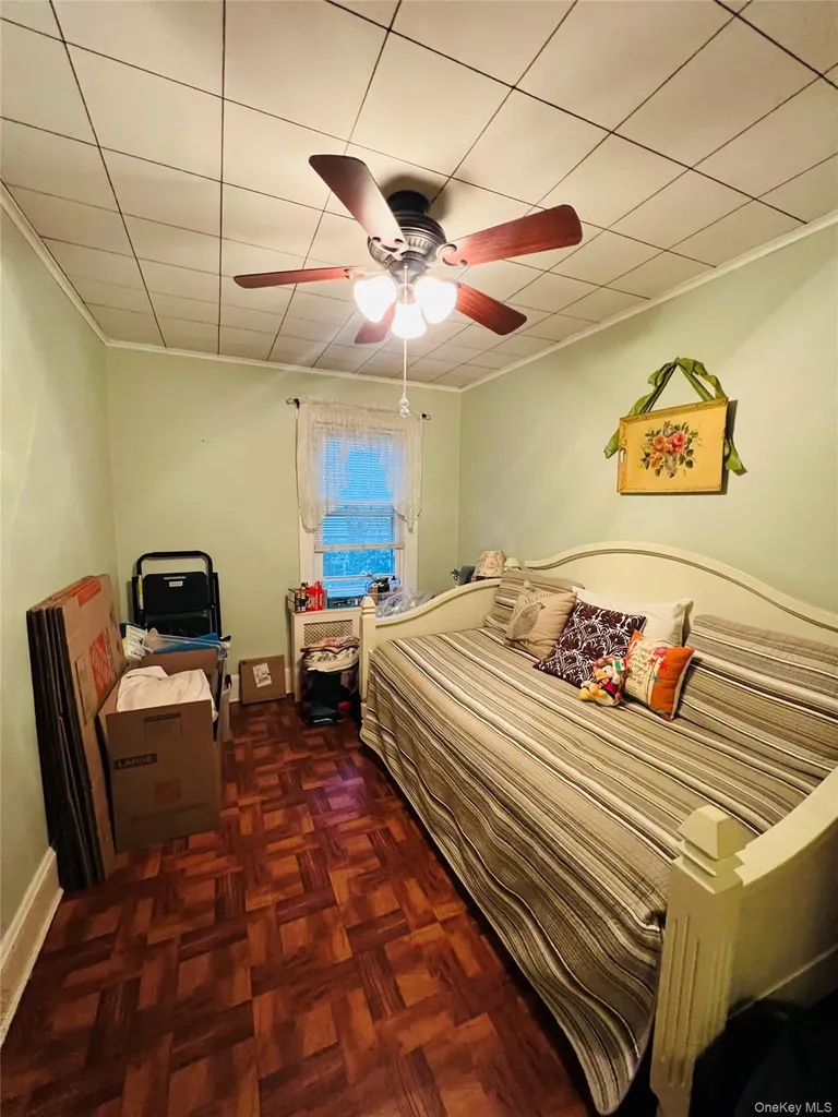 512 Logan Avenue Bronx NY 10465