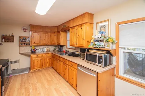 144 Hooker Street Kingston NY 12401