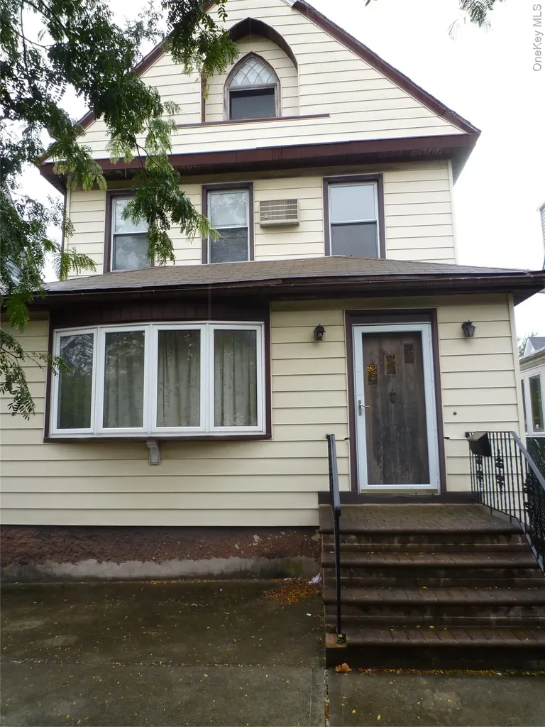 8720 96th Street Woodhaven NY 11421