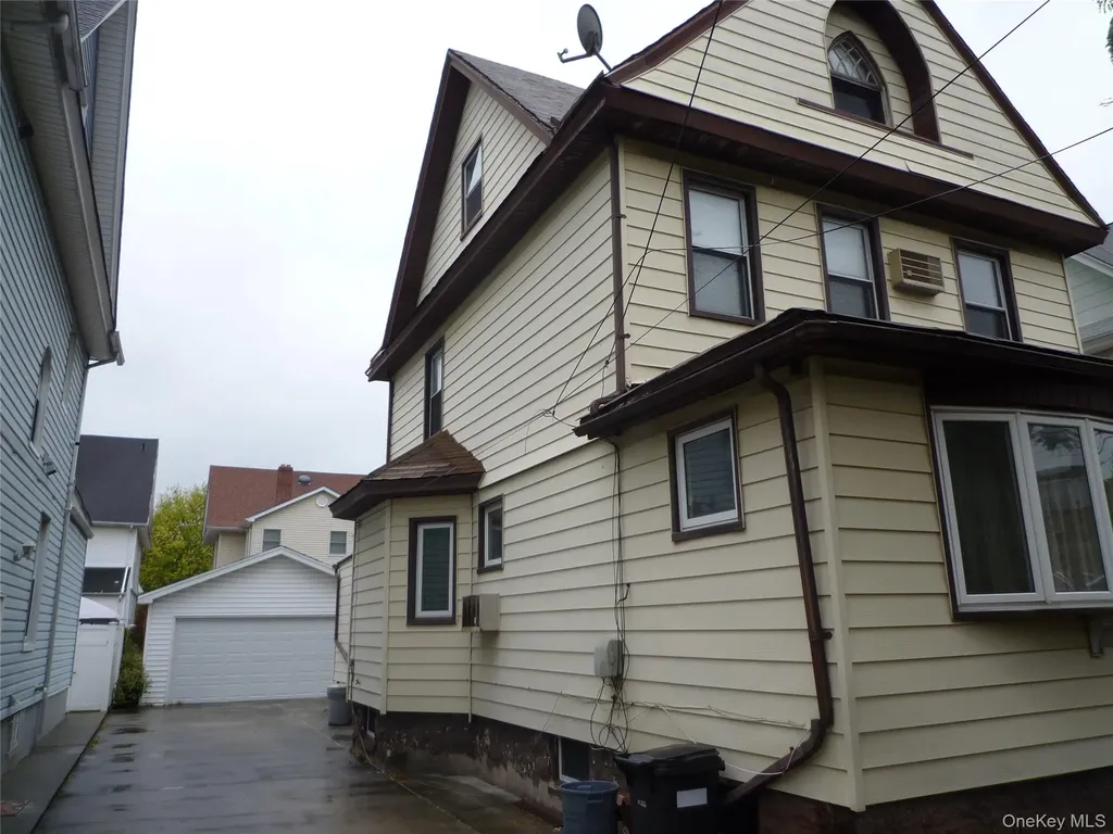8720 96th Street Woodhaven NY 11421