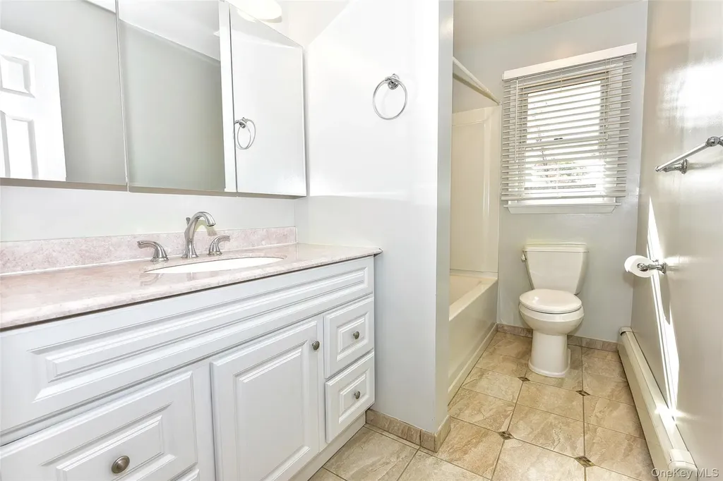 33 S Hillcrest Road Suffern NY 10901