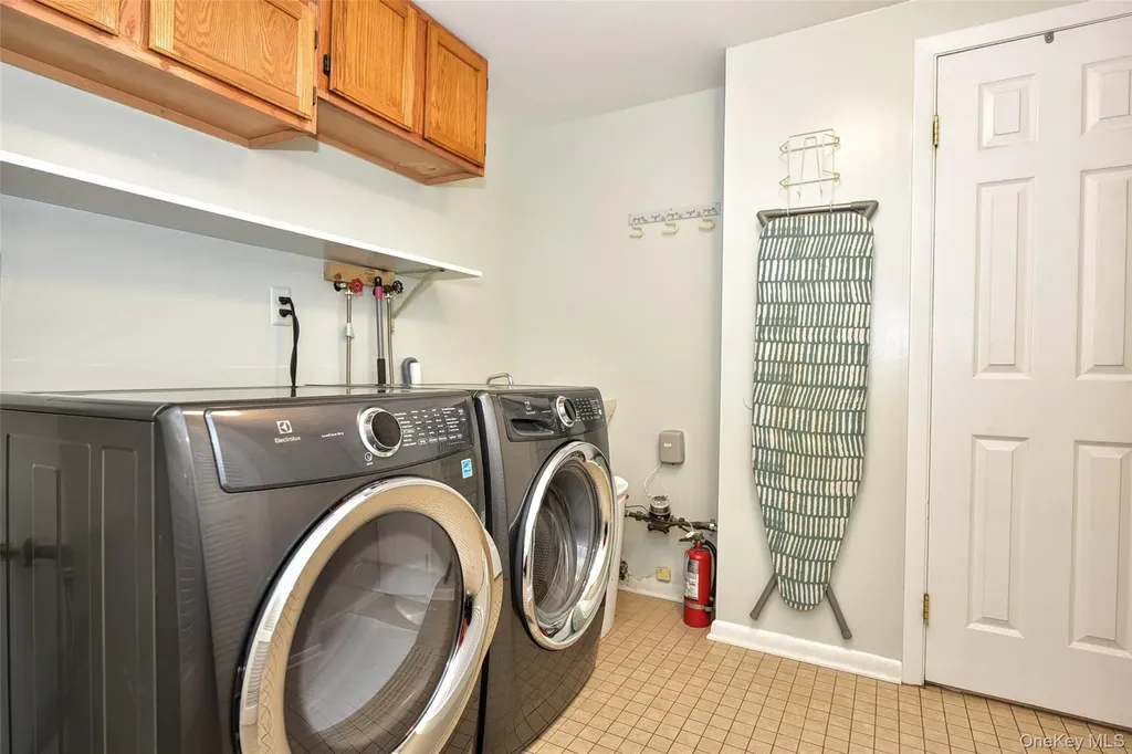 33 S Hillcrest Road Suffern NY 10901