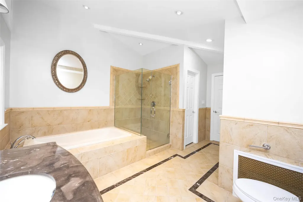36 Red Spring Lane Glen Cove NY 11542