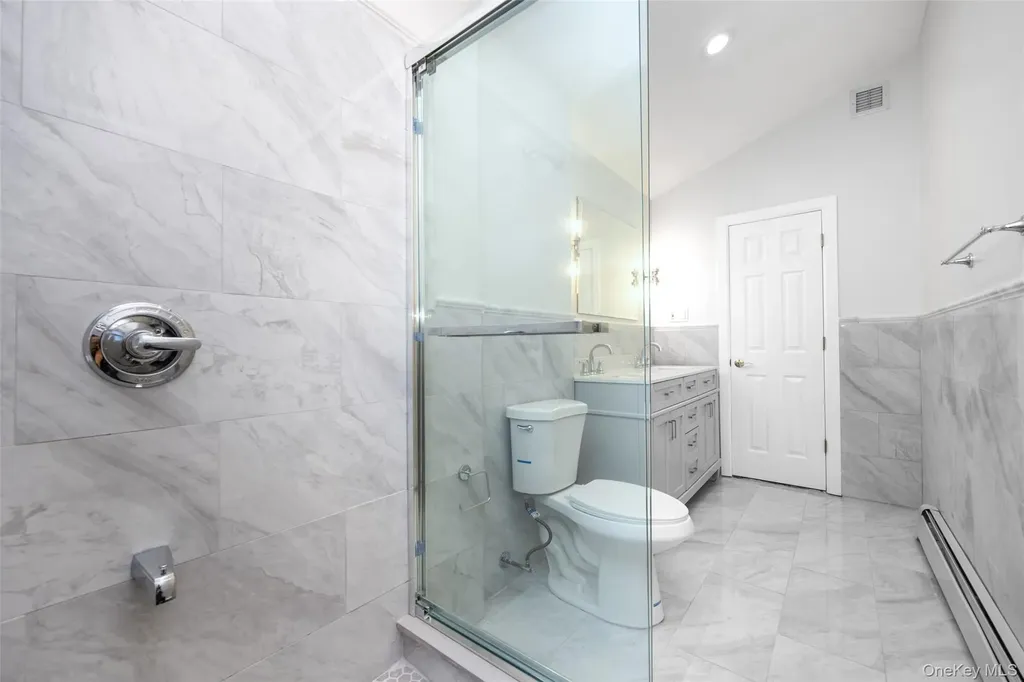 36 Red Spring Lane Glen Cove NY 11542