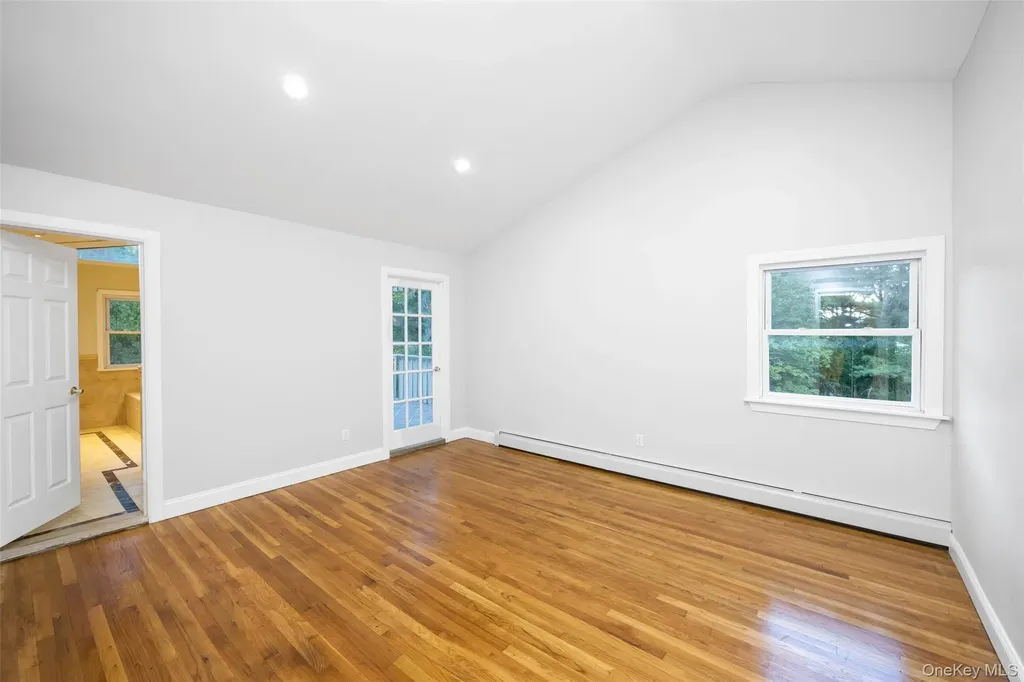 36 Red Spring Lane Glen Cove NY 11542