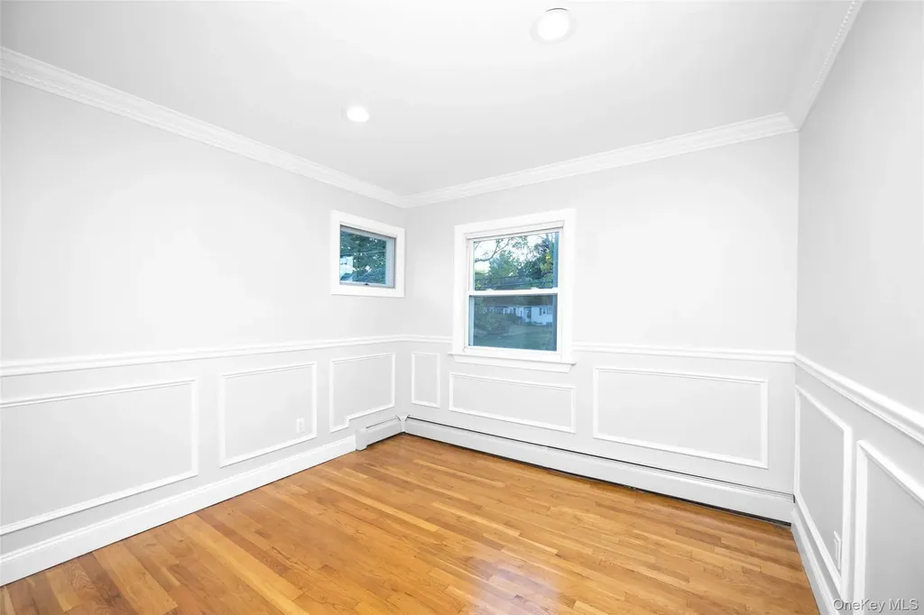36 Red Spring Lane Glen Cove NY 11542
