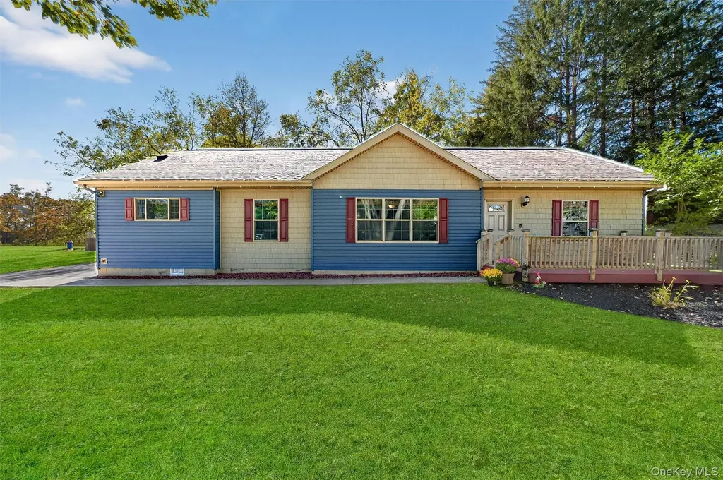 13 Walker Valley Road Pine Bush NY 12566