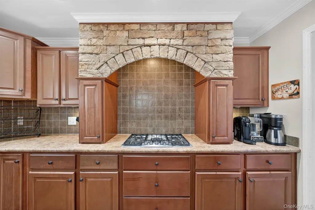 13 Walker Valley Road Pine Bush NY 12566