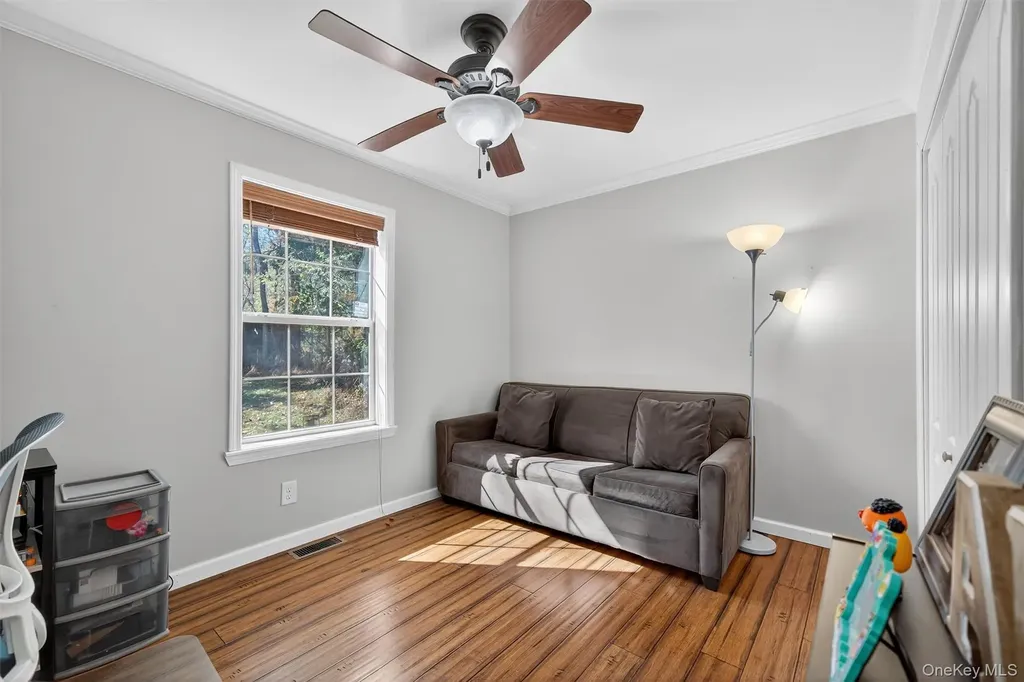 13 Walker Valley Road Pine Bush NY 12566