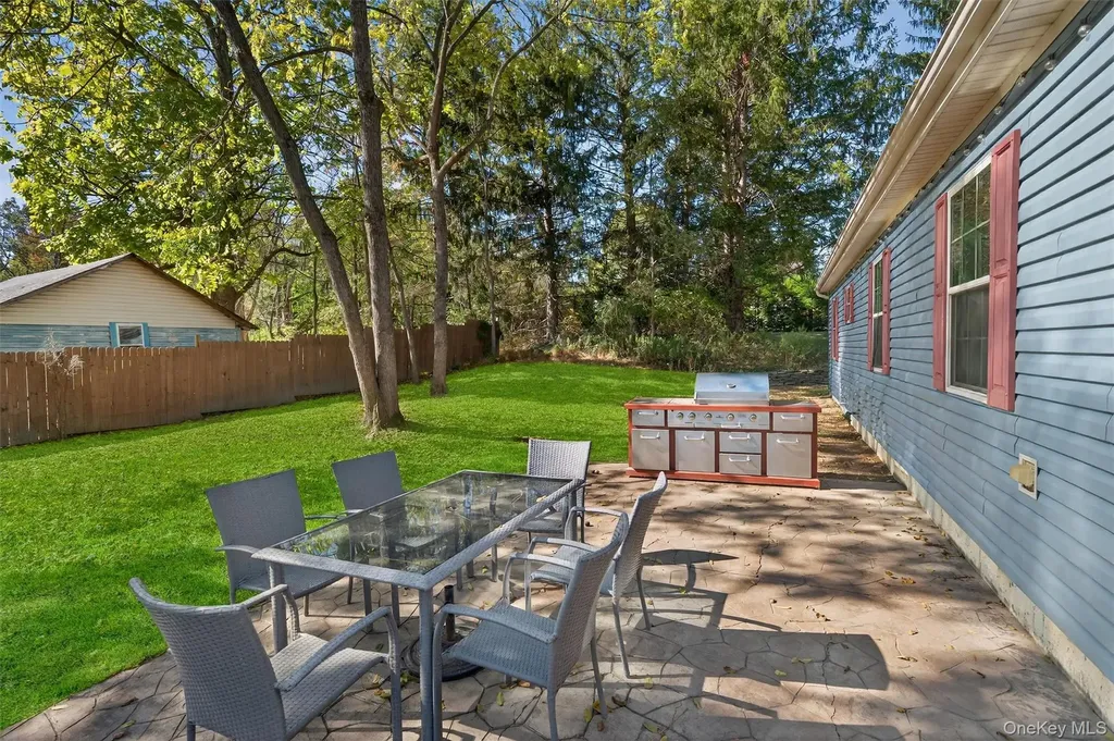 13 Walker Valley Road Pine Bush NY 12566