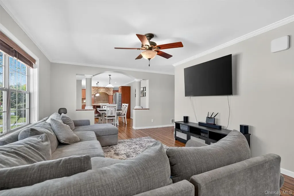 13 Walker Valley Road Pine Bush NY 12566