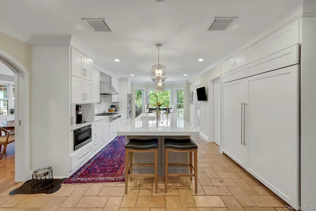 455 Rosedale Avenue White Plains NY 10605