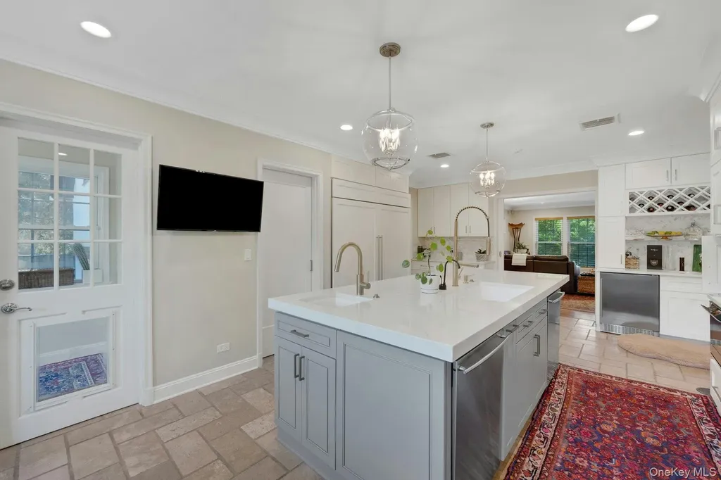 455 Rosedale Avenue White Plains NY 10605