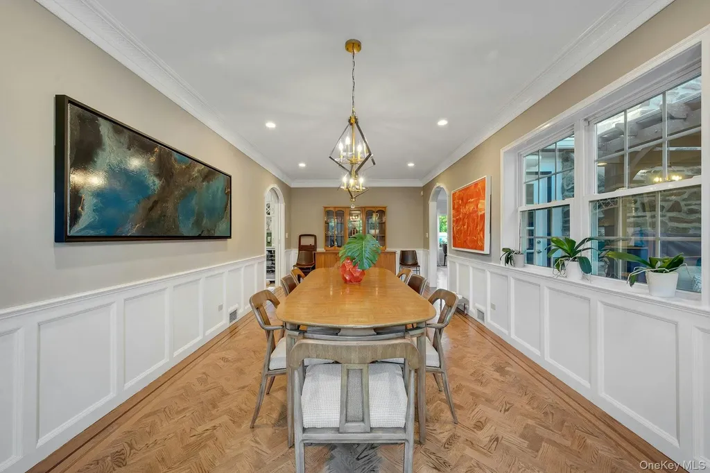 455 Rosedale Avenue White Plains NY 10605