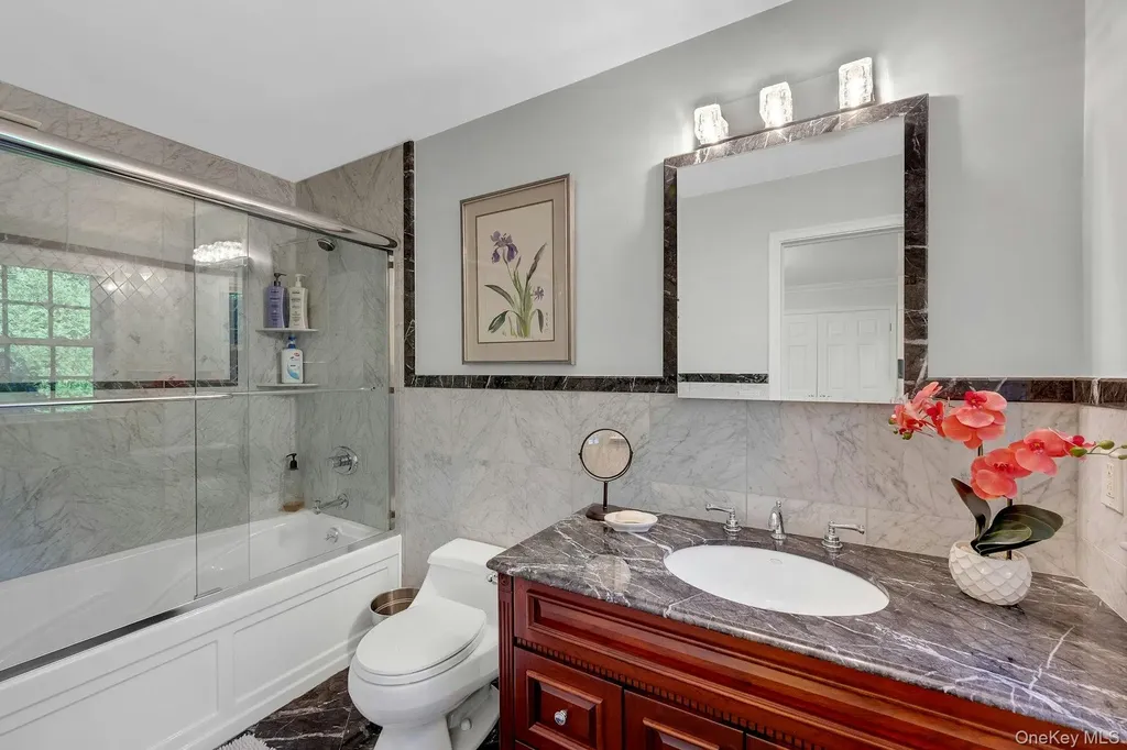 455 Rosedale Avenue White Plains NY 10605
