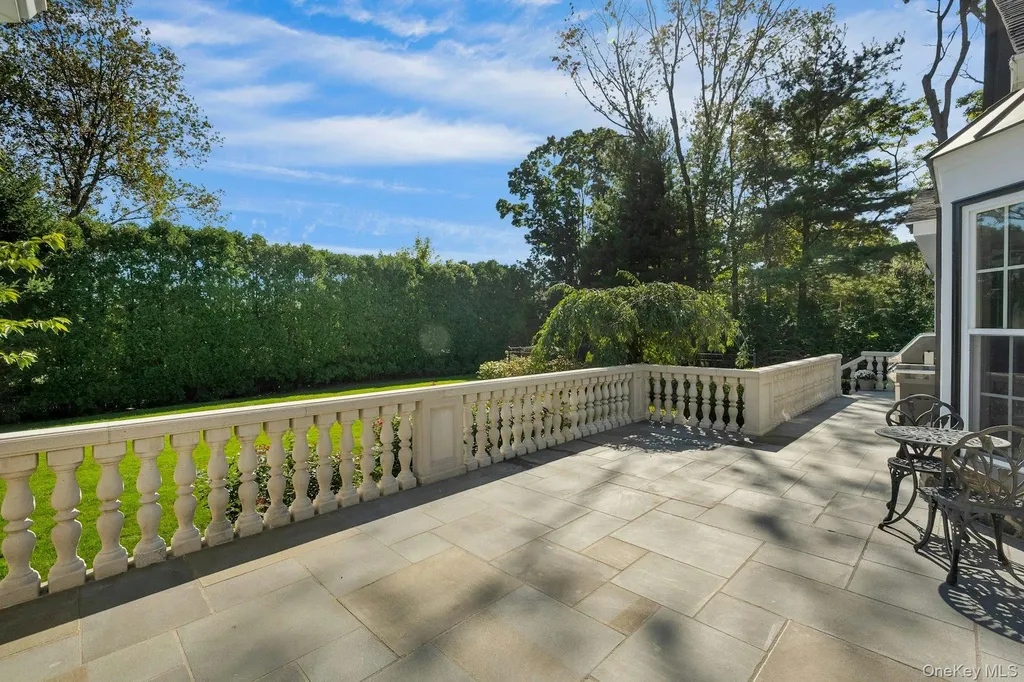 455 Rosedale Avenue White Plains NY 10605