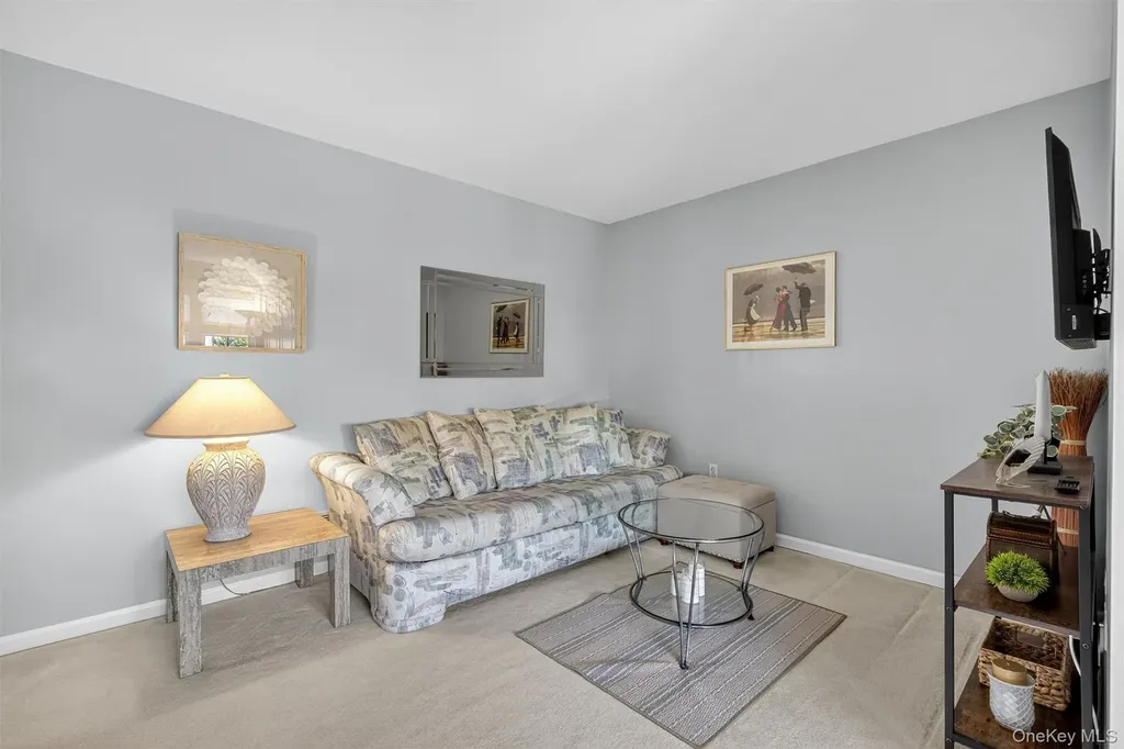 15 Champlain Drive Hopewell Junction NY 12533