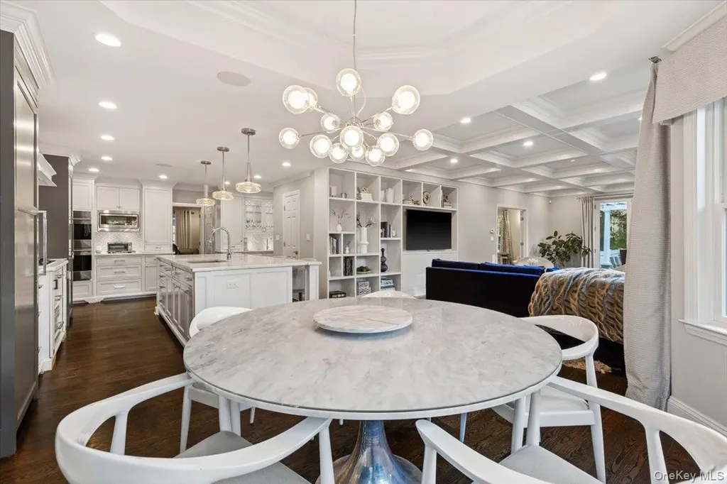 6 Valley Place Harrison NY 10528