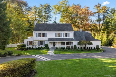 6 Valley Place Harrison NY 10528