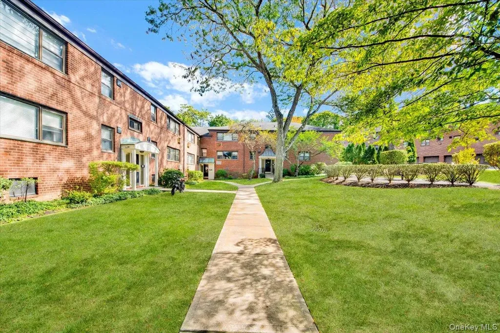 101 Beacon Hill Drive Dobbs Ferry NY 10522
