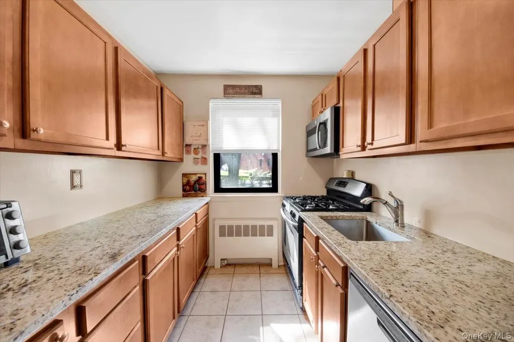 101 Beacon Hill Drive Dobbs Ferry NY 10522