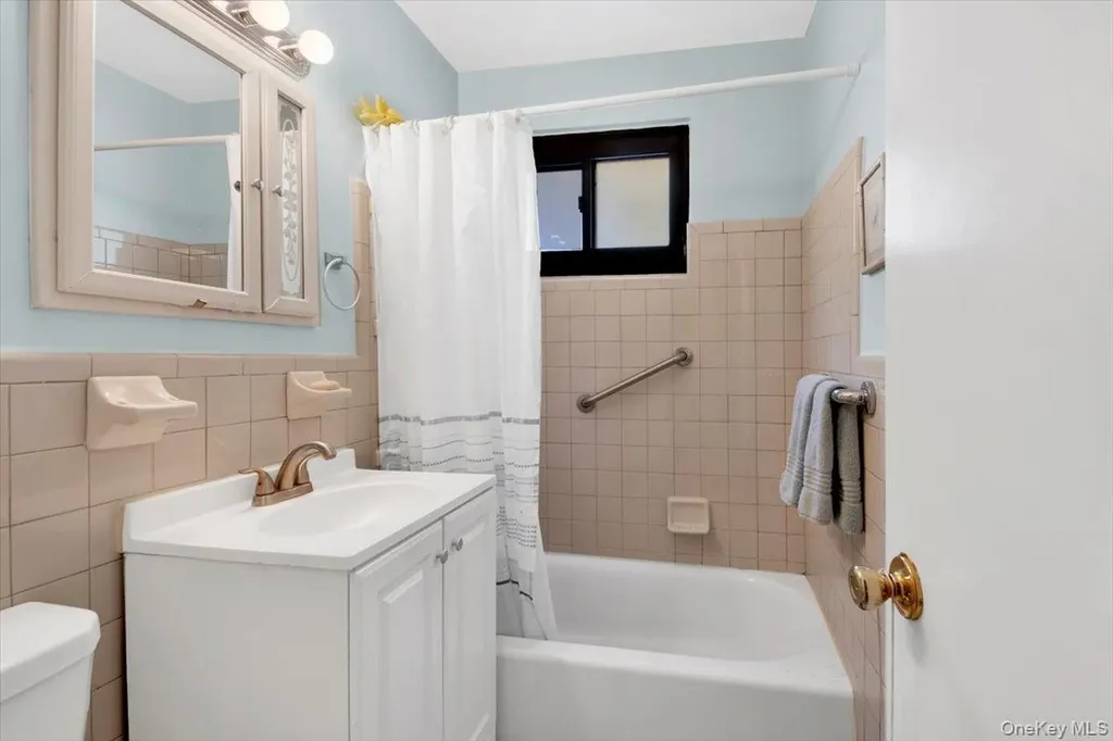 101 Beacon Hill Drive Dobbs Ferry NY 10522