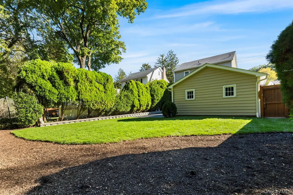 7 Gedney Terrace White Plains NY 10605