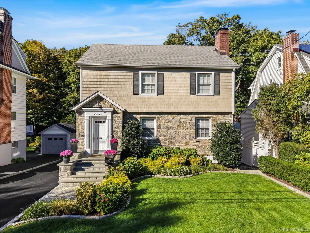 7 Gedney Terrace White Plains NY 10605