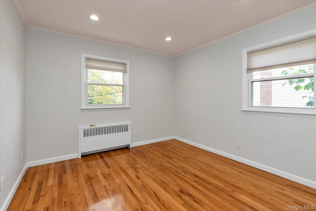 2072 Brighton Way Merrick NY 11566