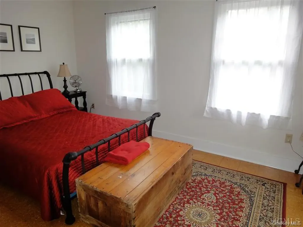 376 Lane Gate Road Cold Spring NY 10516