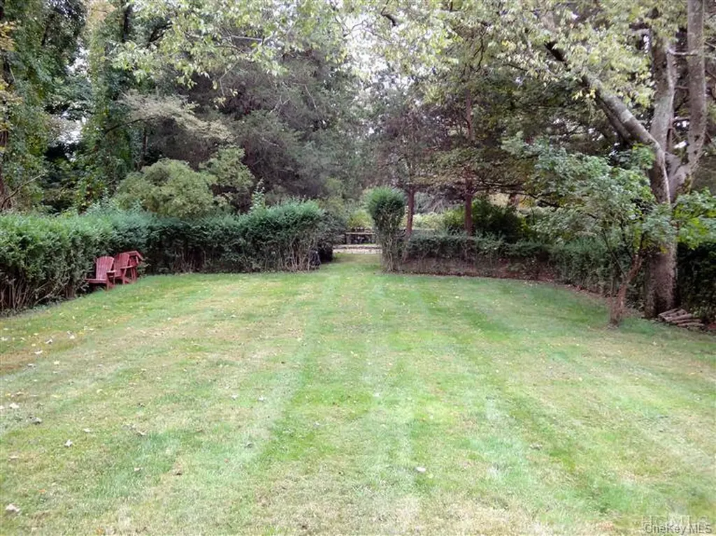 376 Lane Gate Road Cold Spring NY 10516